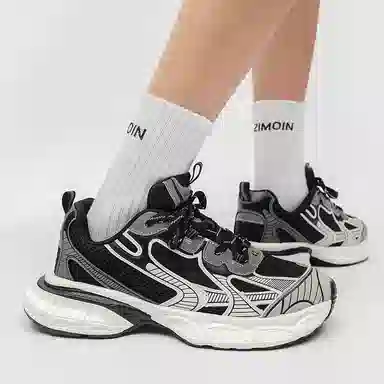 OUBT Thick Sole Low Top Sneakers