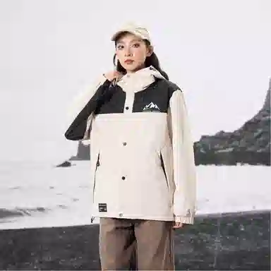 LIGHTNING MONSTER Logo