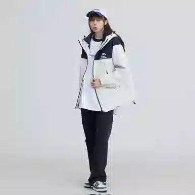 LIGHTNING MONSTER Logo