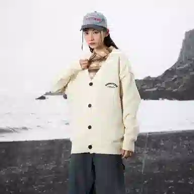 LIGHTNING MONSTER Logo