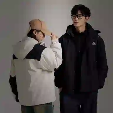 LIGHTNING MONSTER Logo