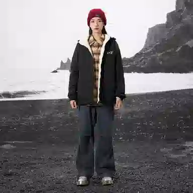 LIGHTNING MONSTER Logo