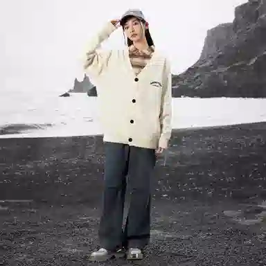 LIGHTNING MONSTER Logo