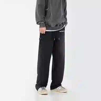 LIGHTNING MONSTER Logo