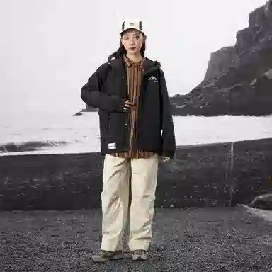 LIGHTNING MONSTER Logo