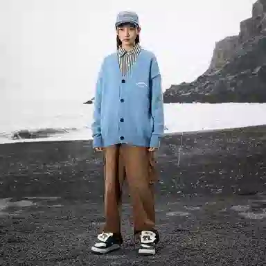 LIGHTNING MONSTER Logo