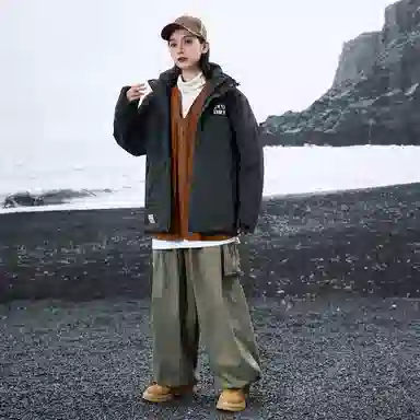 LIGHTNING MONSTER Logo