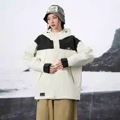 LIGHTNING MONSTER Logo