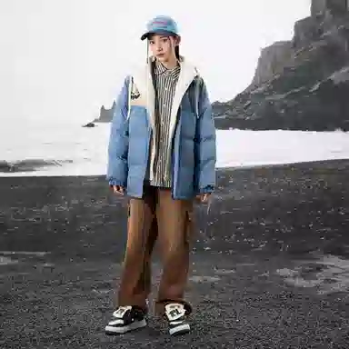 LIGHTNING MONSTER Logo