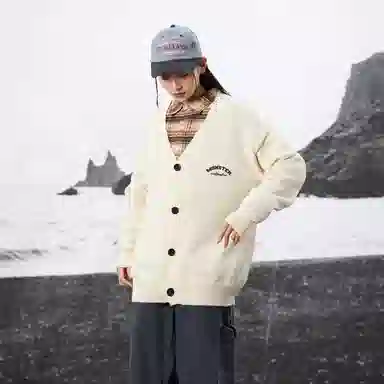 LIGHTNING MONSTER Logo