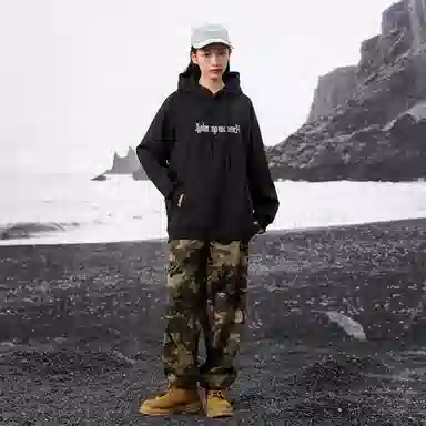 LIGHTNING MONSTER Logo