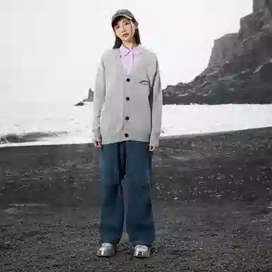 LIGHTNING MONSTER Logo