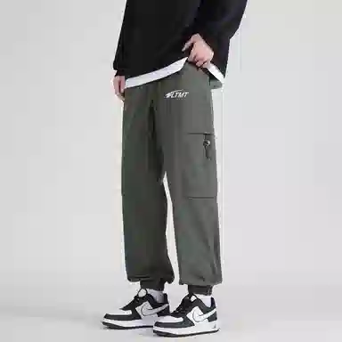 LIGHTNING MONSTER Logo