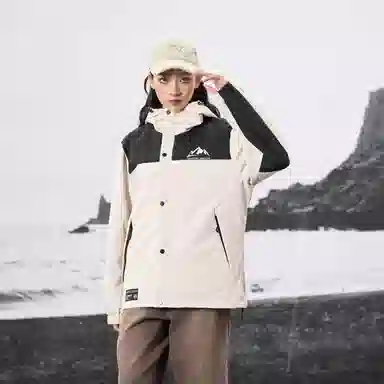 LIGHTNING MONSTER Logo