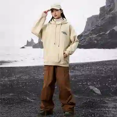 LIGHTNING MONSTER Logo