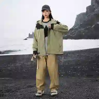 LIGHTNING MONSTER Logo