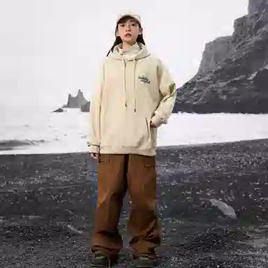 LIGHTNING MONSTER Logo