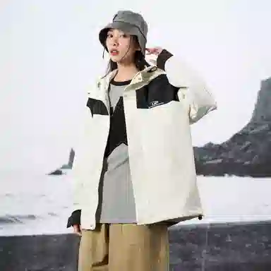 LIGHTNING MONSTER Logo