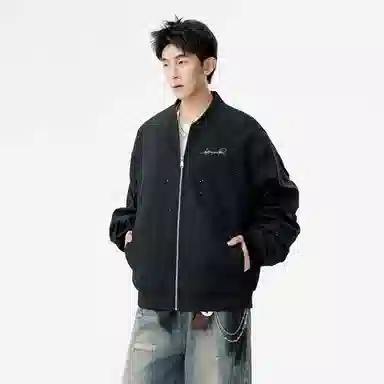 LIGHTNING MONSTER Logo