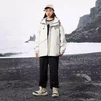 LIGHTNING MONSTER Logo