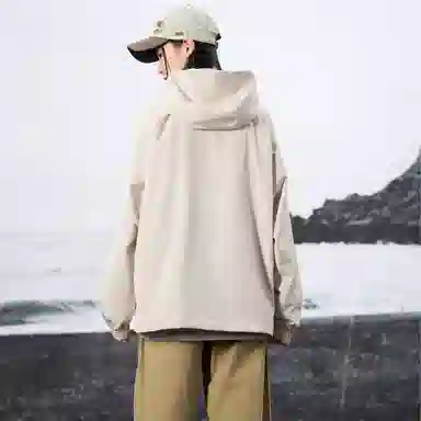 LIGHTNING MONSTER Logo