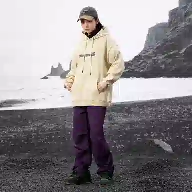 LIGHTNING MONSTER Logo