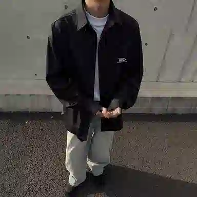 LIGHTNING MONSTER Logo