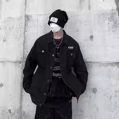 LIGHTNING MONSTER Logo