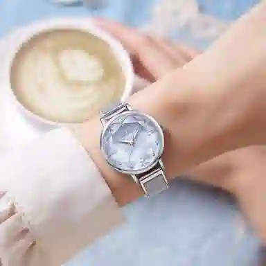 梦特娇 法国巴黎轻奢品牌 精致设计小众潮流女学生 高级感时尚简约 女表  石英机芯 合金表带 男女同款 蓝色表盘 气质优雅腕表 限定皮盒