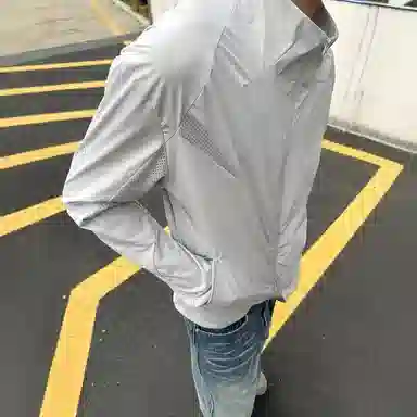 KLAMMKICKS UPF50+boxy