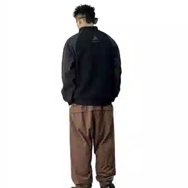 300