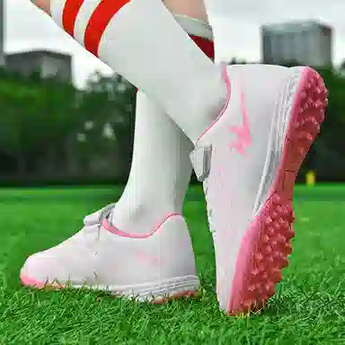 双星 舒适百搭 耐磨抓地 人造草坪 平衡支撑 足球鞋 女款 白粉