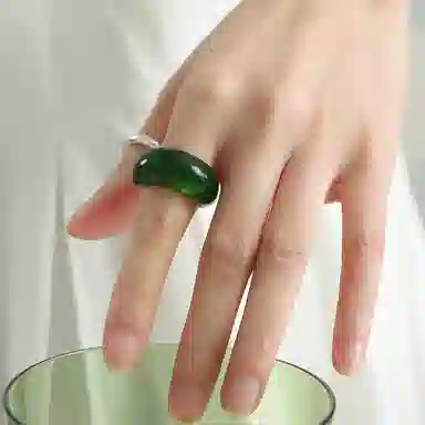 慕阳 知否宽戒 小众轻奢简约高级感复古设计 日常通勤精致百搭 大气古风氛围感 新中式国风个性休闲时尚 精美礼盒 树脂 戒指 女款