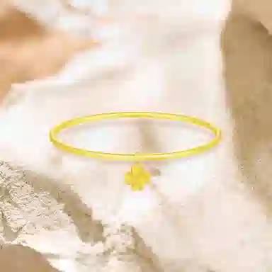 999