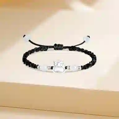 999