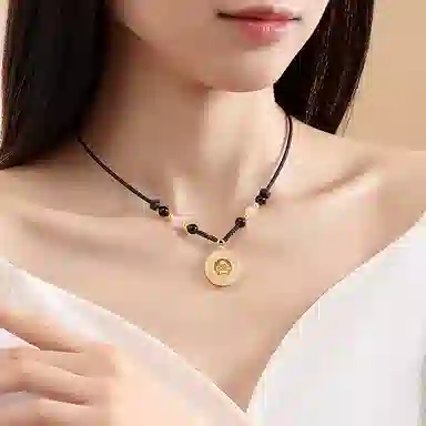 金嘉福 笑脸佛公 新中式本命弥勒佛 顺心如意 逢考必过 轻奢高级感精致百搭 #好运 玉髓 吊坠 男女同款情侣款