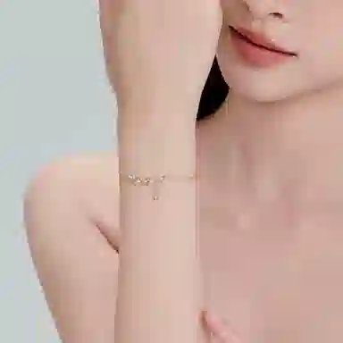 S925