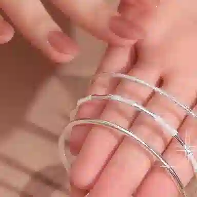 999