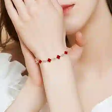 S925