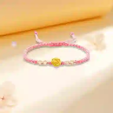 925
