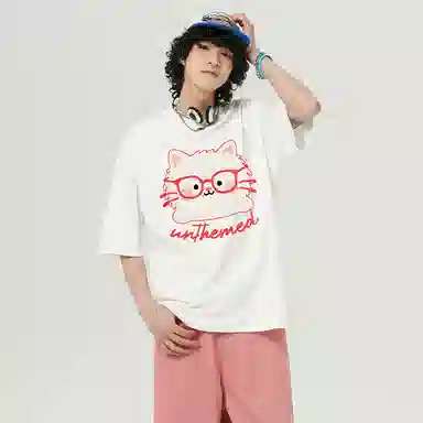 UNthemed T