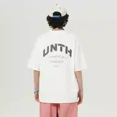 UNthemed T