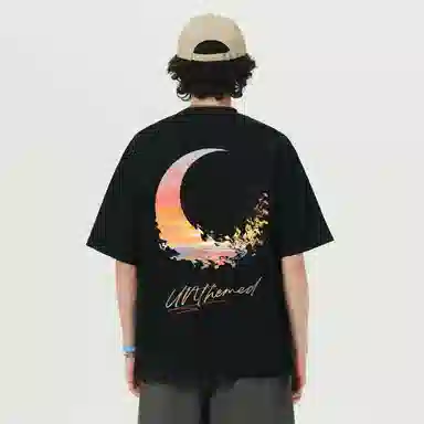 UNthemed T