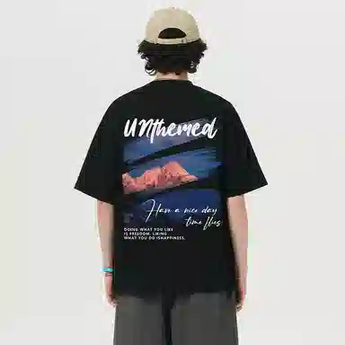 UNthemed T