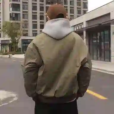 UNthemed cleanfitbomber