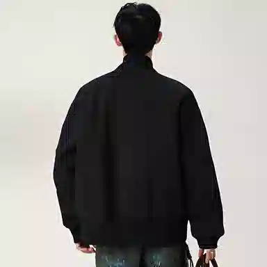 UNthemed cleanfitbomber