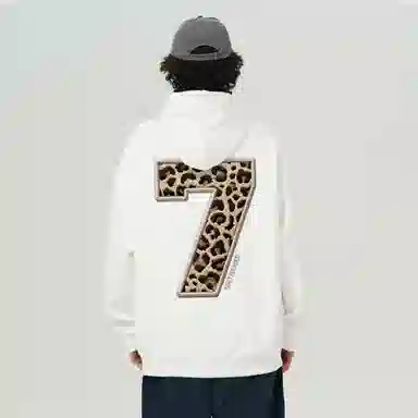 UNthemed 7