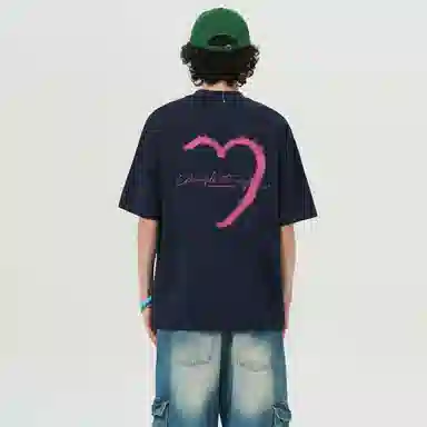 UNthemed T