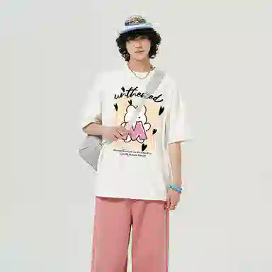 UNthemed ME Logo T-Shirt