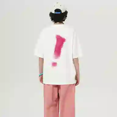 UNthemed T